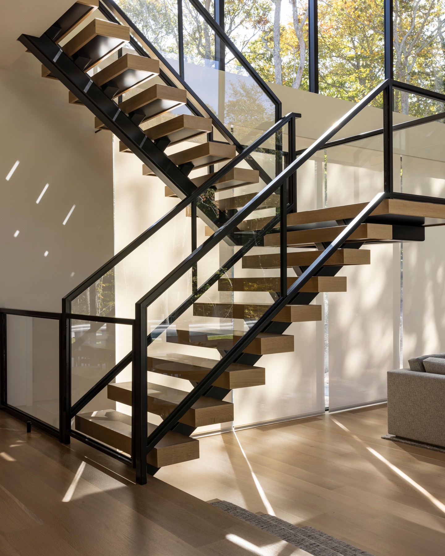 Very grateful for such wonderful clients that wanted to go all the way with these floating stairs!

Photography by @musnicki_photography 
Interiors by @tarakantorinteriors 

#floatingstairs #stairs #marvinwindows #hamptons #amagansett #architecture #architecturephotography #architect #thehamptons #house #housegoals